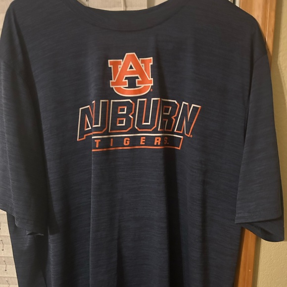 Men’s tshirt - Picture 2 of 2